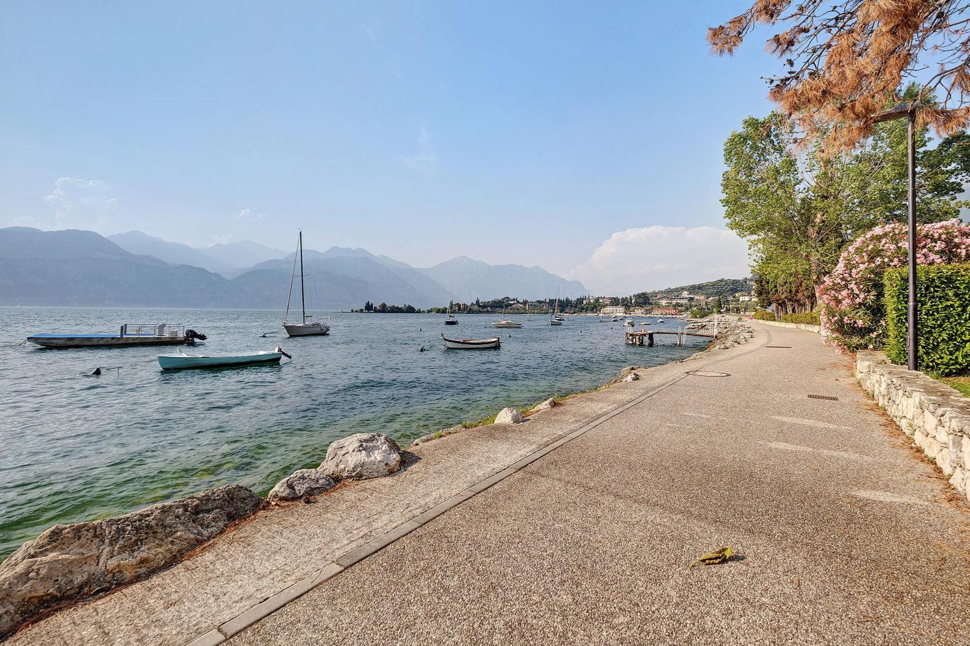 Apt Theo Val Di Sogno Garda Lake Malcesine Exteriör bild
